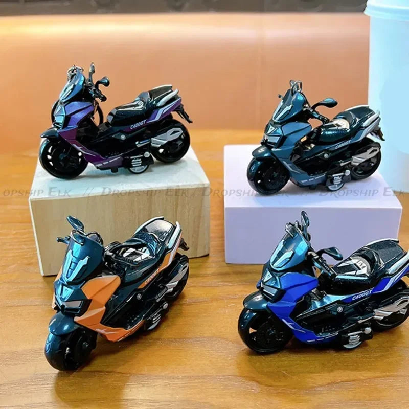 Motorcycle Helmet Keychain Metal Racing Moto Key Chain Motocross Keyring Bags Pendant Creative Keys Accessories