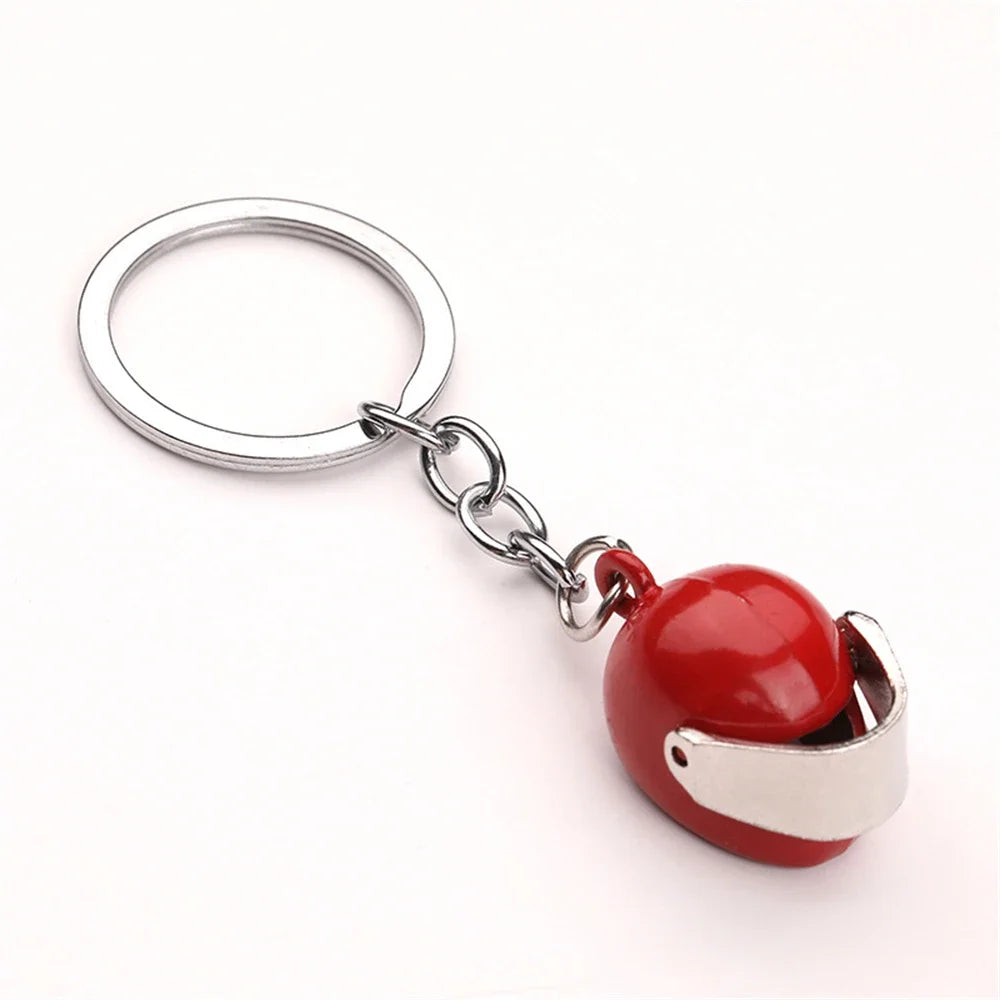 Retro Highway Motorcycle Keychain Metal Safety Helmet Dirt Bike Key Ring Travel Gift for Men Backpack Car Trinket Accessories